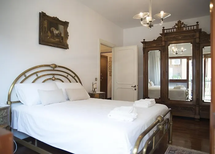 Plumbird Boutique & Apartment