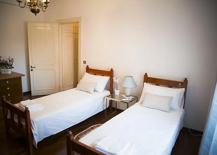 Plumbird Boutique & Apartment